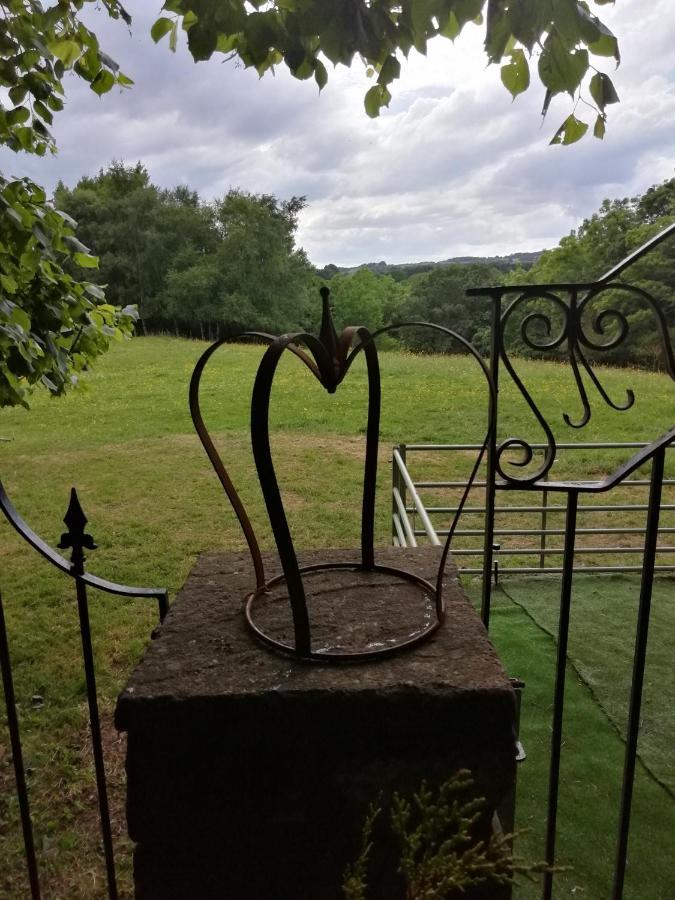 Отель Durham Donkey Rescue Shepherd'S Hut Экстерьер фото